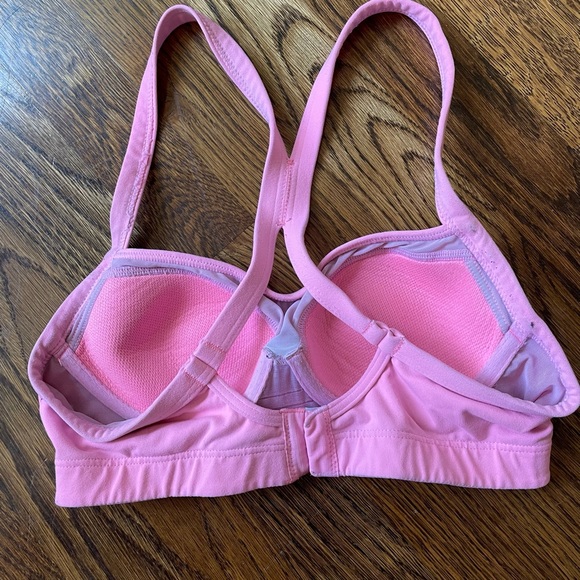 Victoria’s Secret Sport hot pink sports bra 32B - Picture 2 of 3